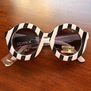 Spexx Womens B/W Fashion Oversize Round Sunglasses - Stripes 100% UVProtection